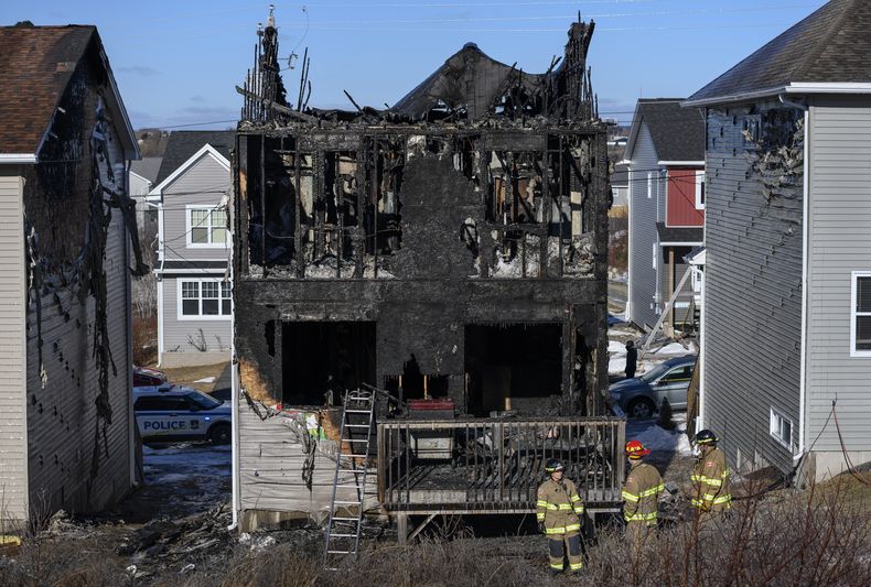 AMN-GEN_CANADA-INCENDIO-0.jpg