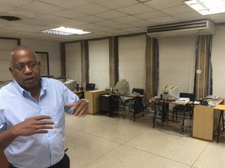 Ernesto Londoño dice que tuvo una "interesante charla" con el personal del diario.