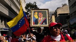 Una manifestación a favor del presidente venezolano Nicolás Maduro en Caracas el 6 de enero del 2026. (AP foto/Matias Delacroix)