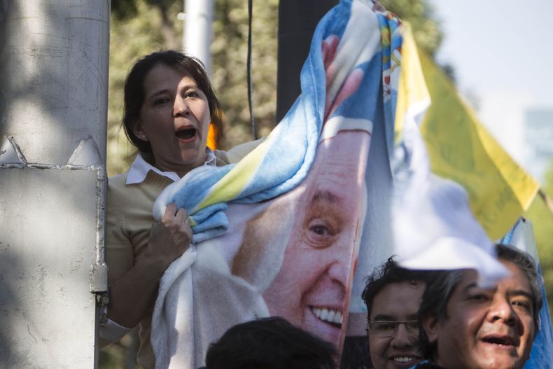 AMN-GEN_MEXICO-PAPA-2.jpg