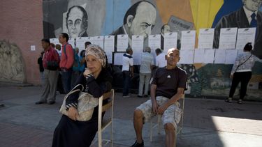 Maduro consolida su poder en comicios municipales