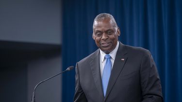 El secretario de Defensa de EEUU, Lloyd Austin, responde una pregunta durante una rueda de prensa en el Pentágono el jueves 25 de julio de 2024 en Washington. (AP Foto/Kevin Wolf)