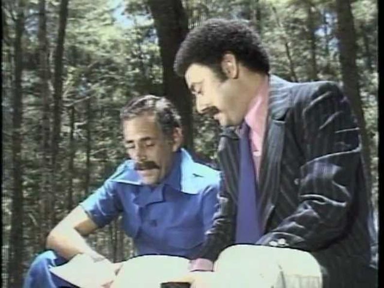 EN SILENCIO HA TENIDO QUE SER.jpg