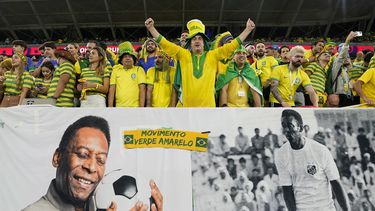 Hospital: Mejora la salud de Pelé