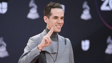 ARCHIVO - Edgar Barrera llega la 23a entrega anual del Latin Grammy en la Arena Mandalay Bay Michelob Ultra el jueves 17 de noviembre de 2022. Barrera es el más nominado a los Latin Grammy. (Foto AP/John Locher, archivo)