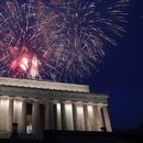 Festejo de 4 de Julio incluirá desfile aéreo en este de EEUU