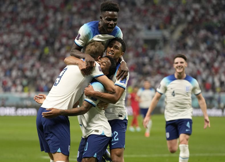 DEP-FUT MUNDIAL INGLATERRA-IRÁN