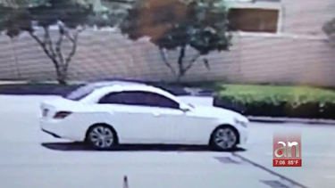 buscan al conductor de un mercedes benz blanco que atropello mortalmente a un anciano en coral way