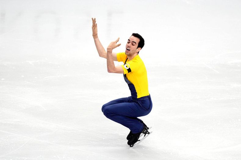 El español Tomás-Llorenc Guarino Sabate compite durante el programa corto del campeonato europeo de patinaje arístico en Sheffield, el 15 de enero de 2026 (Mike Egerton/PA via AP)