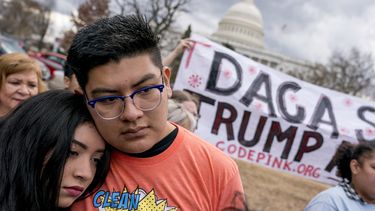DACA al parecer seguirá en vigor por al menos un año más