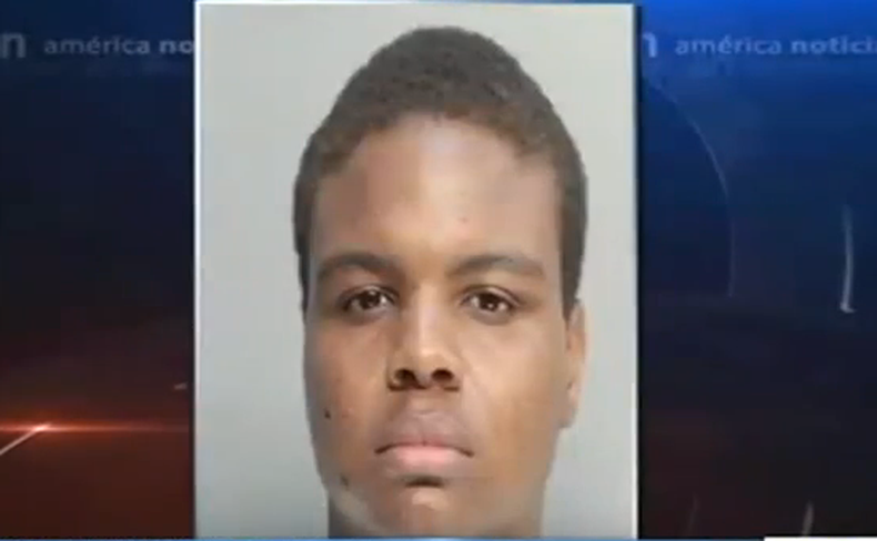 Un adolescente se encuentra tras las rejas luego de que intentó asesinar a su madre dentro de su propia casa en el suroeste de Miami.