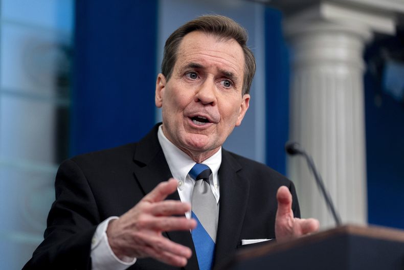 El asesor de comunicaciones de Seguridad Nacional de la Casa Blanca, John Kirby, habla en una conferencia de prensa el jueves 15 de febrero de 2024, en la Casa Blanca, en Washington. (AP Foto/Andrew Harnik)