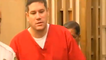 americateve | A Michel Escoto no le sirvió de nada prescindir de un abogado y defenderse a sí mismo, pues ha recibido cadena perpetua por el asesinato de su esposa, Wendy Trápaga.