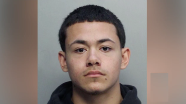 Acusado el chofer de un Ford Mustang por causarle la muerte a un joven de 17 años tras accidente