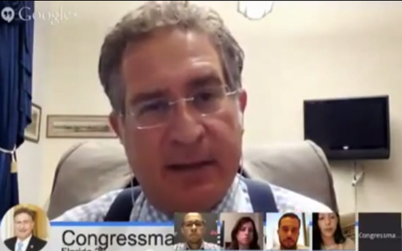 El Congresista federal Joe García vuelve a estar en el centro de la polémica por internet. Un video suyo esta causando sensación en blogs y redes sociales.