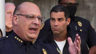 nombran a manuel morales como el nuevo jefe de la policia de miami