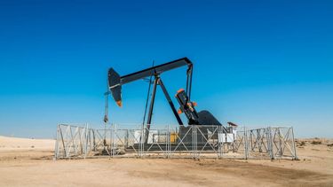 los precios del petroleo alcanzan un record de cuatro meses