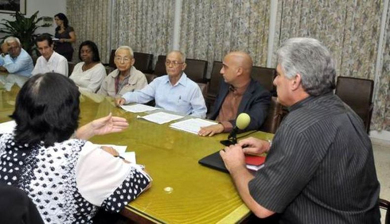 El propósito es ?despojar? a Cuba de la ?banalidad, el egoísmo y el individualismo".Líderes evangélicos y protestantes proponen rescatar la idea de Fidel Castro de una "alianza estratégica entre cristianos revolucionarios y marxistas"..