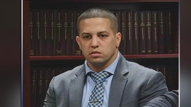 autoridades de miami reaccionan a la reincorporacion de un policia sospechoso de asesinato