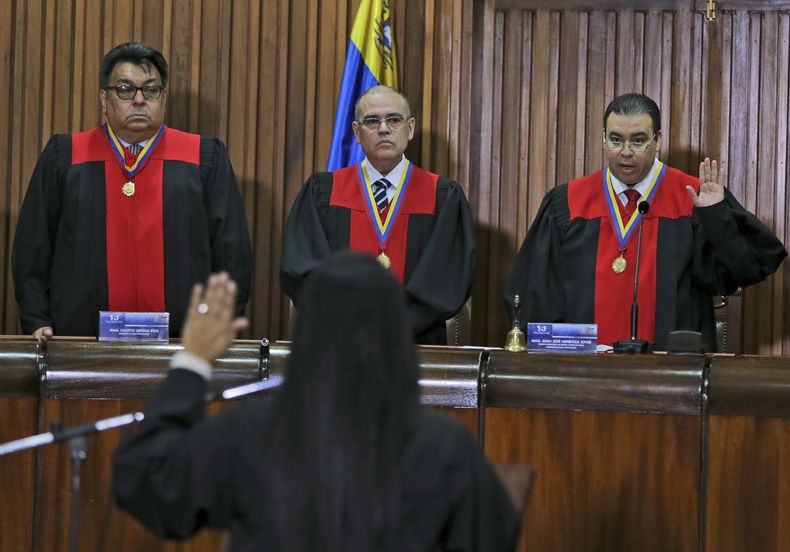 AMS-GEN_VENEZUELA-CRISIS_POLITICA-1.jpg