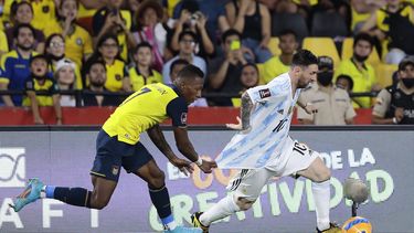 Ecuador empata 1-1 con Argentina al cierre de eliminatorias