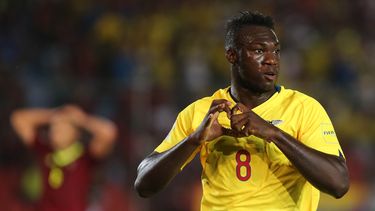 Ecuador más líder: vence 3-1 a Venezuela en Puerto Ordaz