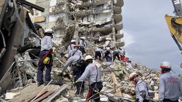 continua la busqueda de victimas del condominio en miami