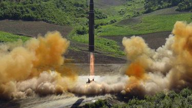 Trump y Norcorea intensifican intercambio de amenazas