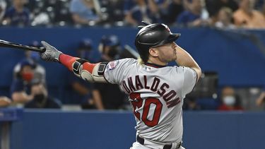 Yanquis obtienen a Donaldson en cambio por Sánchez y Urshela