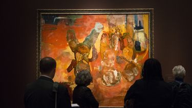 publico dividido por muestra de arte de cosby en smithsonian