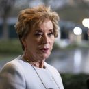 La secretaria de Educación estadounidense Linda McMahon en la Casa Blanca en Washington, el 20 de marzo del 2025. (AP foto/Ben Curtis)