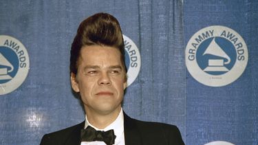 Buster Poindexter en los Premios Grammy en el Radio City Music Hall de Nueva York, el 2 de marzo de 1988. (AP foto)