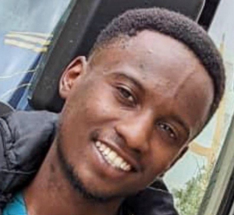 En esta imagen sin fecha, proporcionada por el Foro de Familias de Rehenes y Desaparecidos, se muestra a Joshua Loitu Mollel, que fue secuestrado y llevado a Gaza durante el ataque de Hamás el 7 de octubre de 2023. (Foro de Familias de Rehenes y Desaparecidos vía AP)