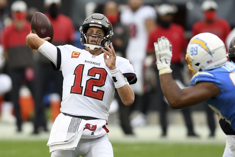 DEP-NFL_CHARGERS-BUCCANEERS-0.jpg