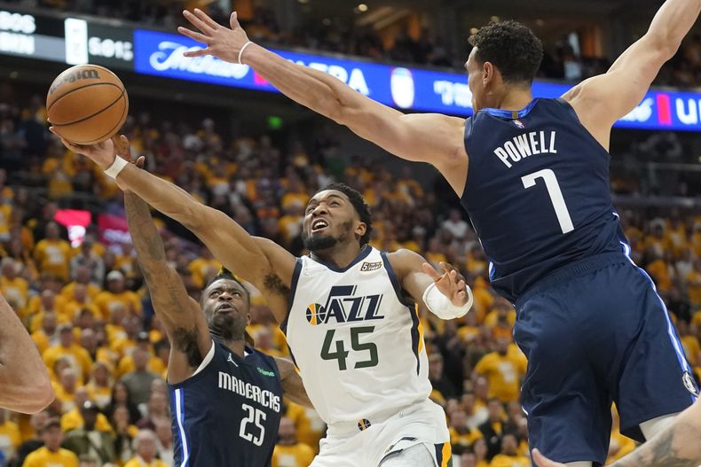 DEP-BAS MAVERICKS-JAZZ