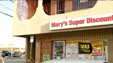 hombre de hialeah gana $1 millon jugando un raspadito