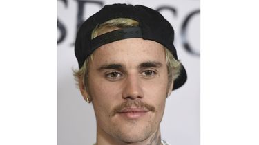 Justin Bieber anuncia nuevas fechas de su gira para 2021