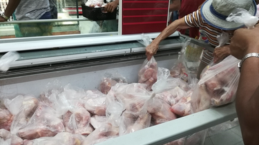 compras cubanas de pollo en ee.uu. cayeron 30% en 2020