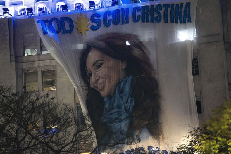 AMS-GEN ARGENTINA-VICEPRESIDENTA ATENTADO