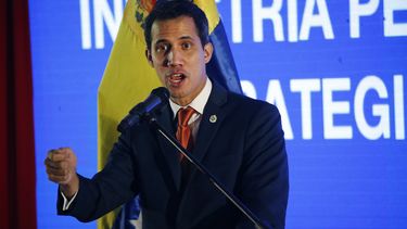 Aviones militares de EEUU con ayuda aterrizan en Cúcuta