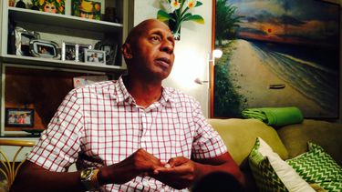 americateve | En una entrevista con el Nuevo Herald, Fariñas rompe el silencio y denuncia que millonarios cubanos americanos trataron de comprar a Fariñas.