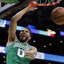 Celtics remontan, vencen a Nets y toman ventaja 2-0