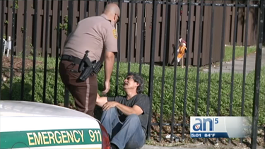 encuentran cadaver en area peatonal de miami dade.