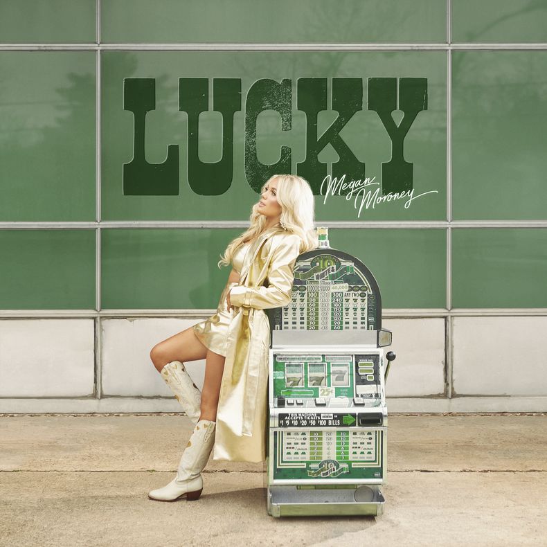 En esta imagen proporcionada por Sony Music, Lucky de Megan Moroney. (Sony Music vía AP)