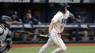 Rays vencen 2-1 a Marineros: Phillips rompe el empate
