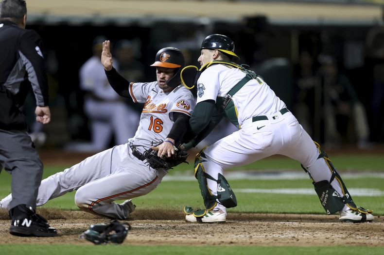 DEP-BEI ORIOLES-ATLETICOS