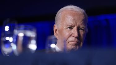 El presidente Joe Biden en la Cena dela Asociación de Corresponsales de la Casa Blanca, en Washington, el 27 de abril de 2024. (Foto AP/Manuel Balce Ceneta)