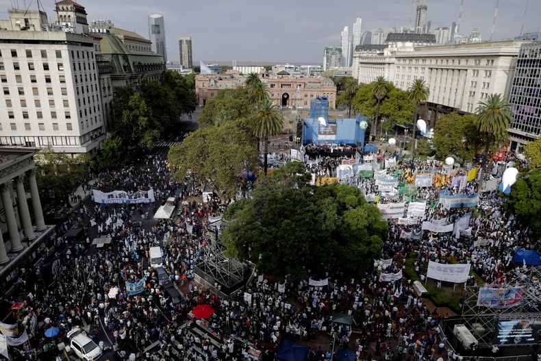 AMS-GEN_ARGENTINA-PROTESTA-0.jpg