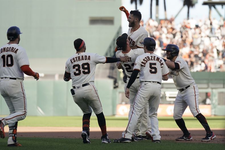 DEP-BEI DIAMONDBACKS-GIGANTES