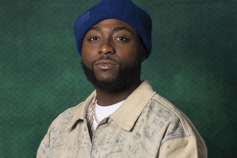 Davido posa para un retrato el martes 1 de abril de 2025, en Nueva York. (Foto AP/Gary Gerard Hamilton)